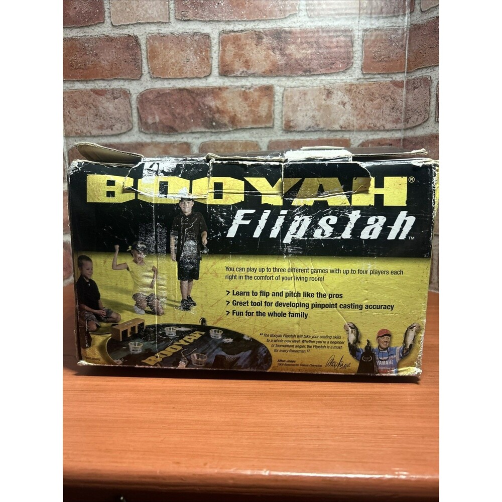 Flipstah Fishing Game Pitch & Flip Skills Bass Pro Shop Exclusive by BOOYAH 2008